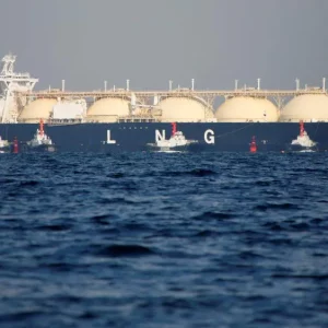 LNG: Γκάζι στις επενδύσεις για σταθμούς και πλοία υγροποιημένου φυσικού αερίου