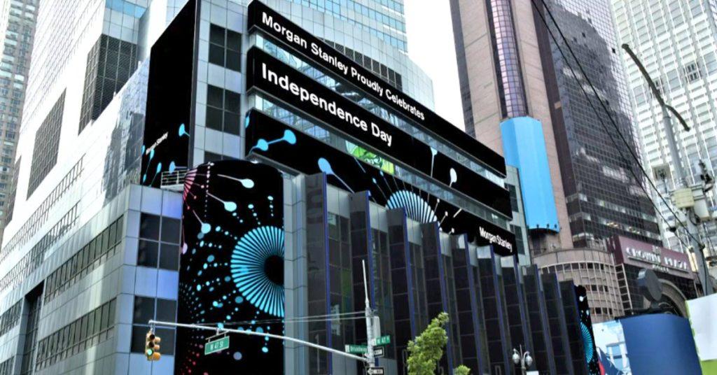Morgan Stanley: Αύξηση κερδών – Ώθηση από την επενδυτική στρατηγική