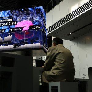 Ασιατικά χρηματιστήρια: Δέχτηκαν γεωπολιτικές πιέσεις