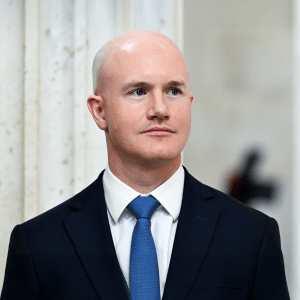 Crypto: Ο CEO που είναι ο μεγαλύτερος εχθρός της Wall Street