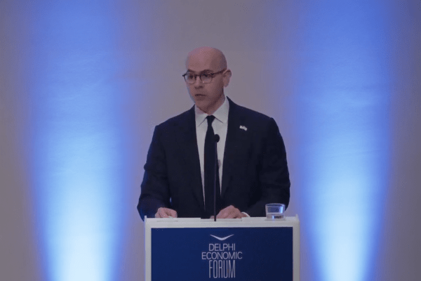 Μίραν: Εύσημα στην Ελλάδα – Λάθος η παρέμβαση υπέρ Πάουελ