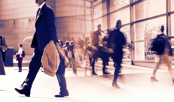 Εποχικοί εργαζόμενοι: Γιατί προσφεύγουν στη δικαιοσύνη κατά της κυβέρνησης