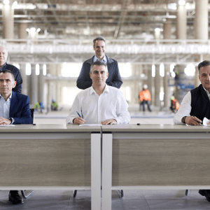 Καστέλι: Υπεγράφη η συμφωνία εξοπλισμού αεροναυτιλίας – Στο 67% το νέο αεροδρόμιο