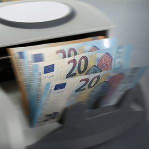 Καταθέσεις: Άλμα 6,23 δισ. ευρώ για νοικοκυριά και επιχειρήσεις το Δεκέμβριο