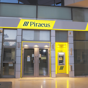 Χρηματιστήριο Αθηνών: Ράλι 44% το 2025 – Τράπεζες, κέρδη και προκλήσεις για το 2026