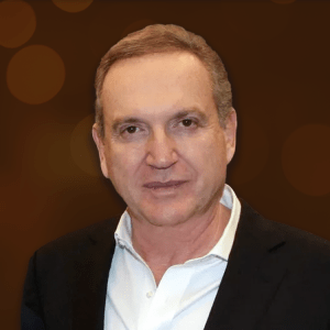 Fais Group: Πούλησε ξενοδοχείο στη Σαντορίνη έναντι 28,3 εκατ. ευρώ