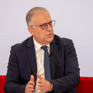 Θεοδωρικάκος: Οι πίνακες αξιολόγησης για δύο καθεστώτα του Αναπτυξιακού