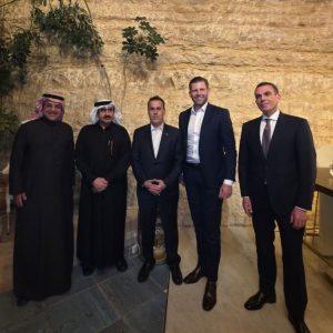 Greece Courts Trump Organization for Real Estate Investments