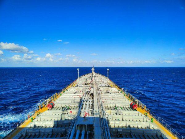 Ερυθρά Θάλασσα: Αβεβαιότητα για τη ναυτιλία παρά την παύση πυρός