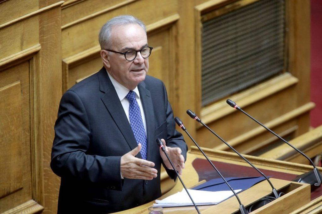 Παπαθανάσης: Μέτρα για την ένταξη φοιτητριών και φοιτητών του ΕΑΠ στην αγορά εργασίας