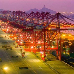 Σαγκάη: Το λιμάνι της σε τροχιά για έτος ρεκόρ