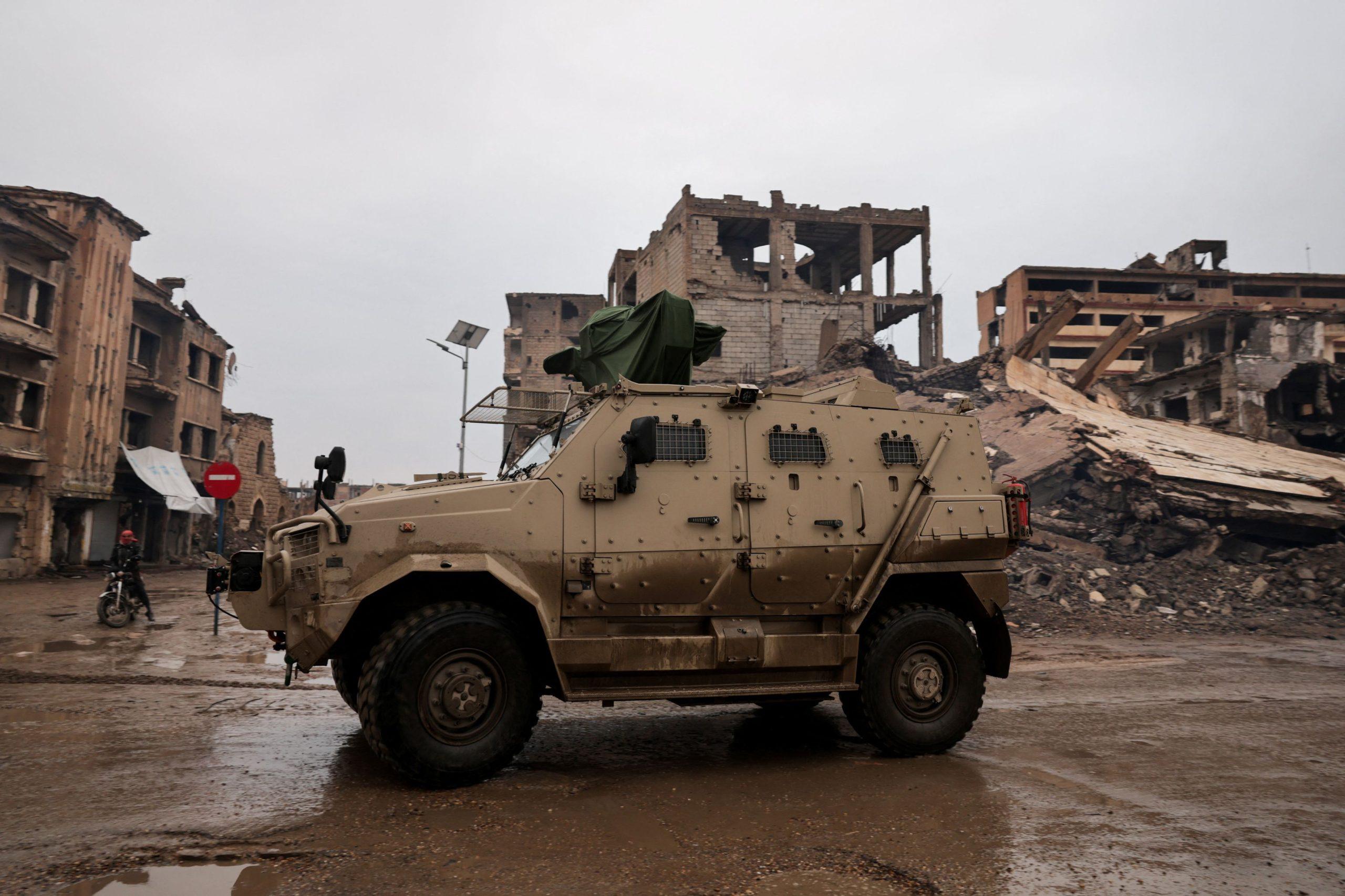 Συρία: Στα χέρια του στρατού το μεγαλύτερο πετρελαϊκό κοίτασμα που ήλεγχαν οι Κούρδοι