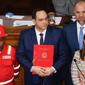 Bενεζουέλα: Εγκρίθηκε ριζική μεταρρύθμιση του πετρελαϊκού τομέα – Αυτονομία στις εταιρείες