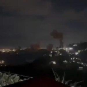 Βενεζουέλα: Ισχυρές εκρήξεις ακούγονται στο Καράκας