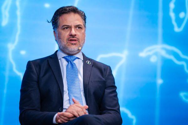 Κάθετος Διάδρομος: Ραντεβού στην Ουάσιγκτον στα τέλη Φεβρουαρίου