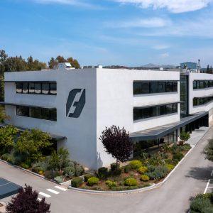 Theon: Επιταχύνει την επένδυση στη Harder Digital