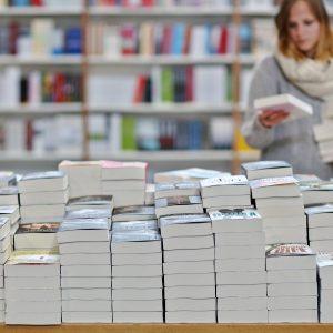 Εκδότες: Πώς διεκδικούν μερίδιο από την έκρηξη της Τεχνητής Νοημοσύνης