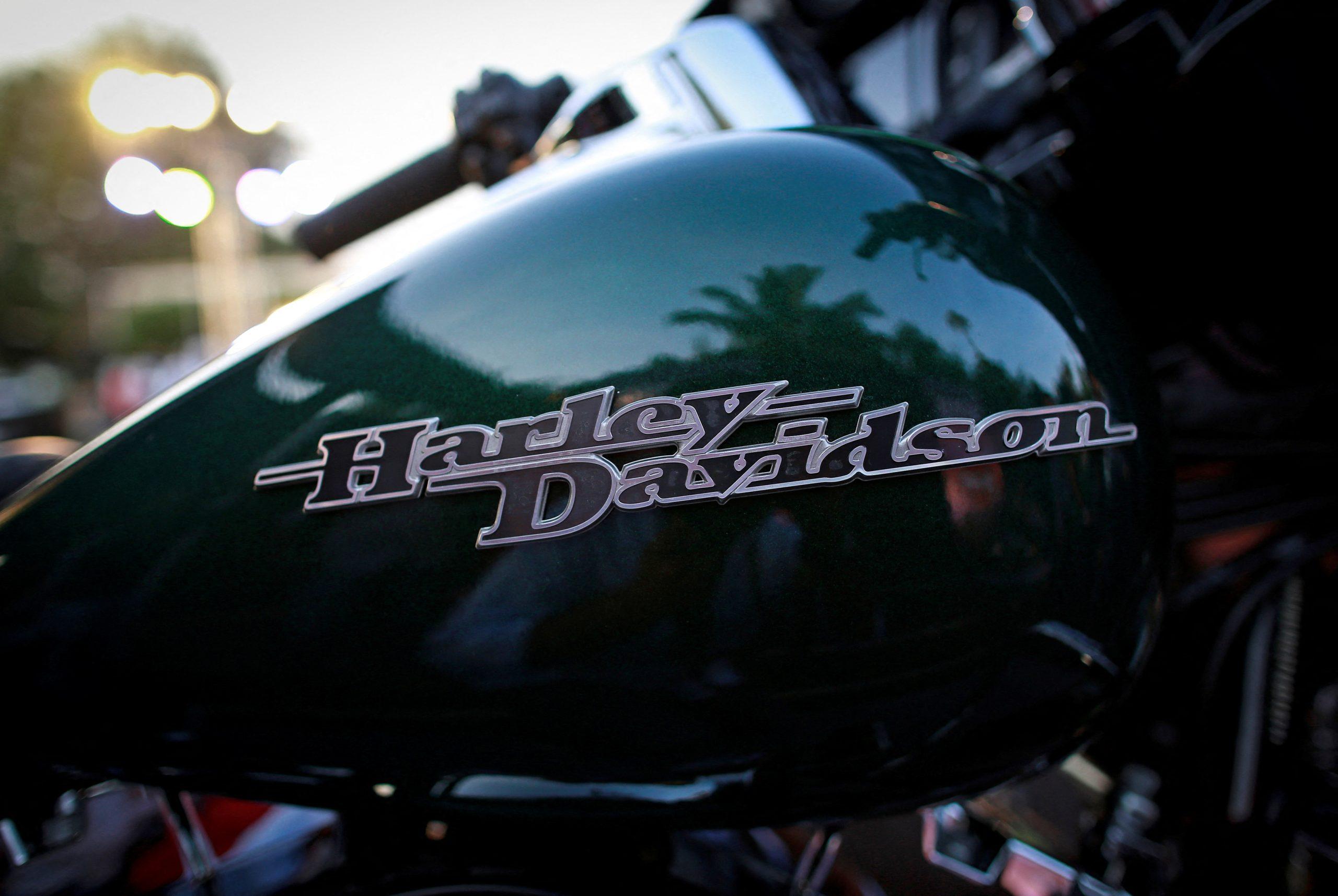 Ινδία: Χωρίς αμερικανικούς δασμούς η Harley, αποκλεισμός για τα ηλεκτρικά αυτοκίνητα