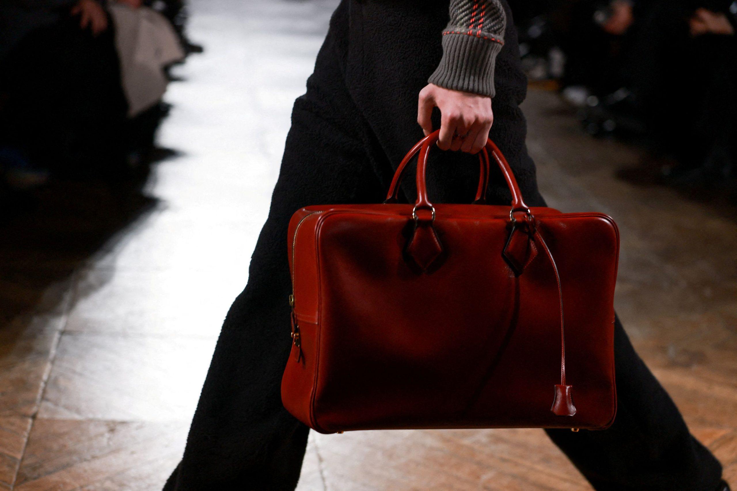 Hermès: Αυξάνονται οι πωλήσεις παρά την οικονομική αβεβαιότητα