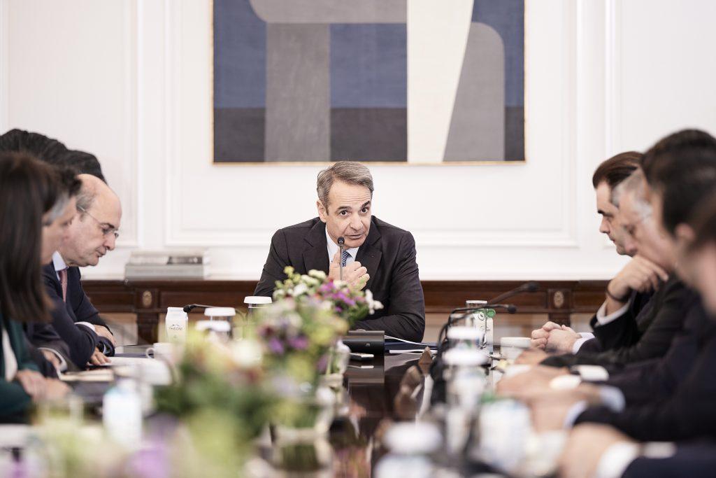 Μητσοτάκης: Τι θα κάνουμε για ακρίβεια και κατώτατο μισθό