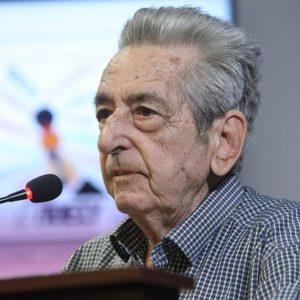 Αριστείδης Μανωλάκος: Πέθανε ο δημοσιογράφος και πρώην πρόεδρος της ΕΣΗΕΑ