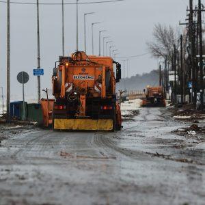 Κακοκαιρία: «Ποτάμια» περνούν μέσα από σπίτια και επιχειρήσεις στη Λάρισα