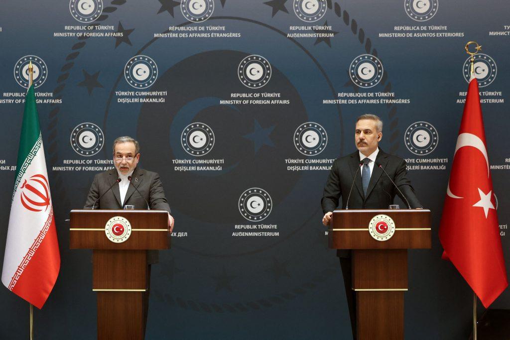 Τουρκία: Αναλαμβάνει ρόλο διαμεσολαβητή στη σύγκρουση Ουάσιγκτον–Τεχεράνης
