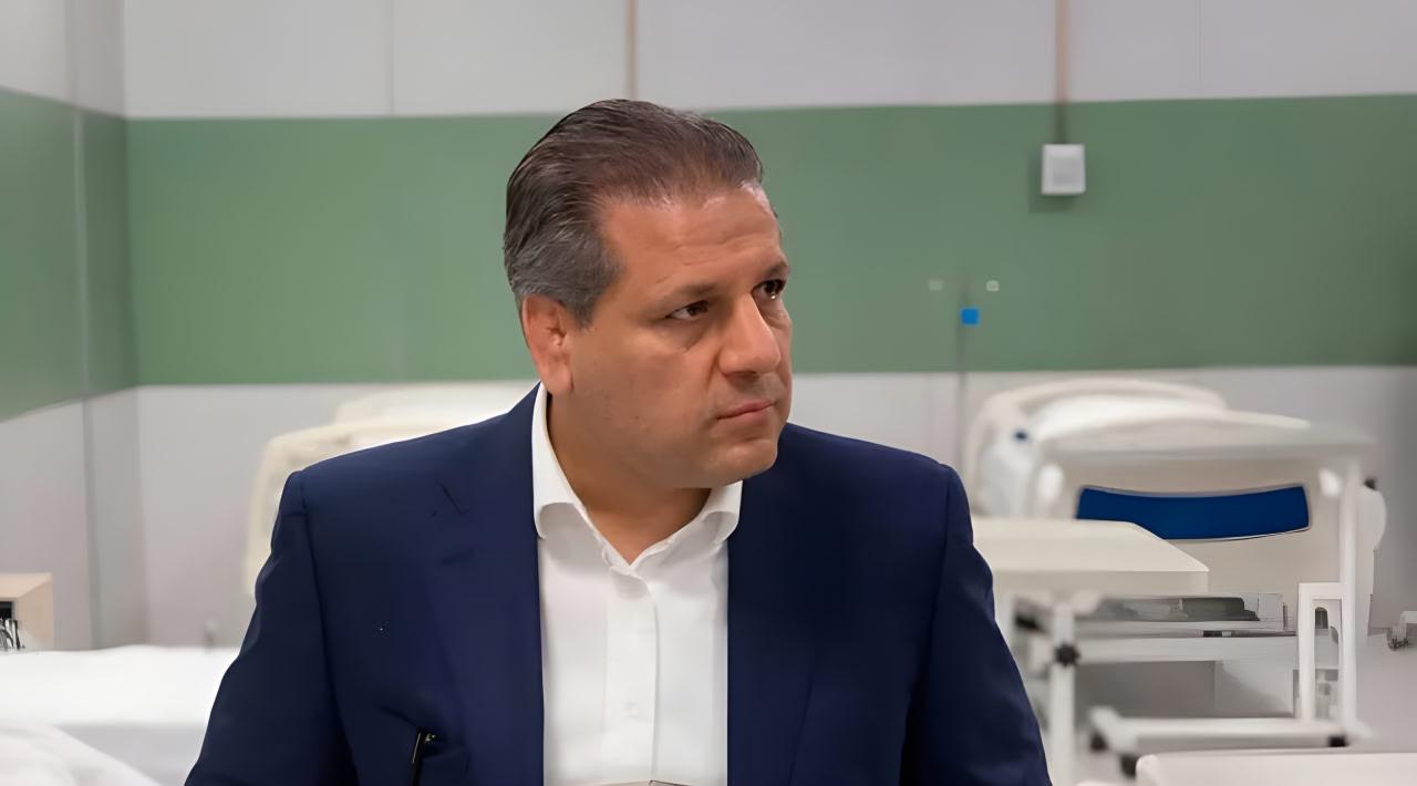 Booking.com: Αναστέλλει λογαριασμούς ξενοδοχείων Ιρανού που έχει υποστεί κυρώσεις