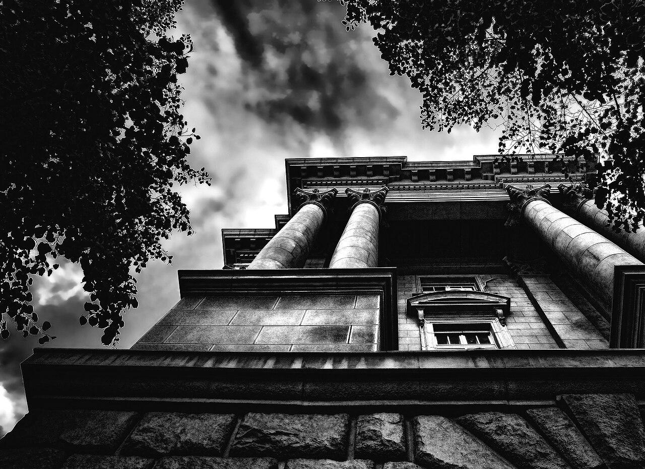 Σερβία: Εγκαταλείφθηκε το σχέδιο για ξενοδοχείο Trump International στο βομβαρδισμένο Generalštab