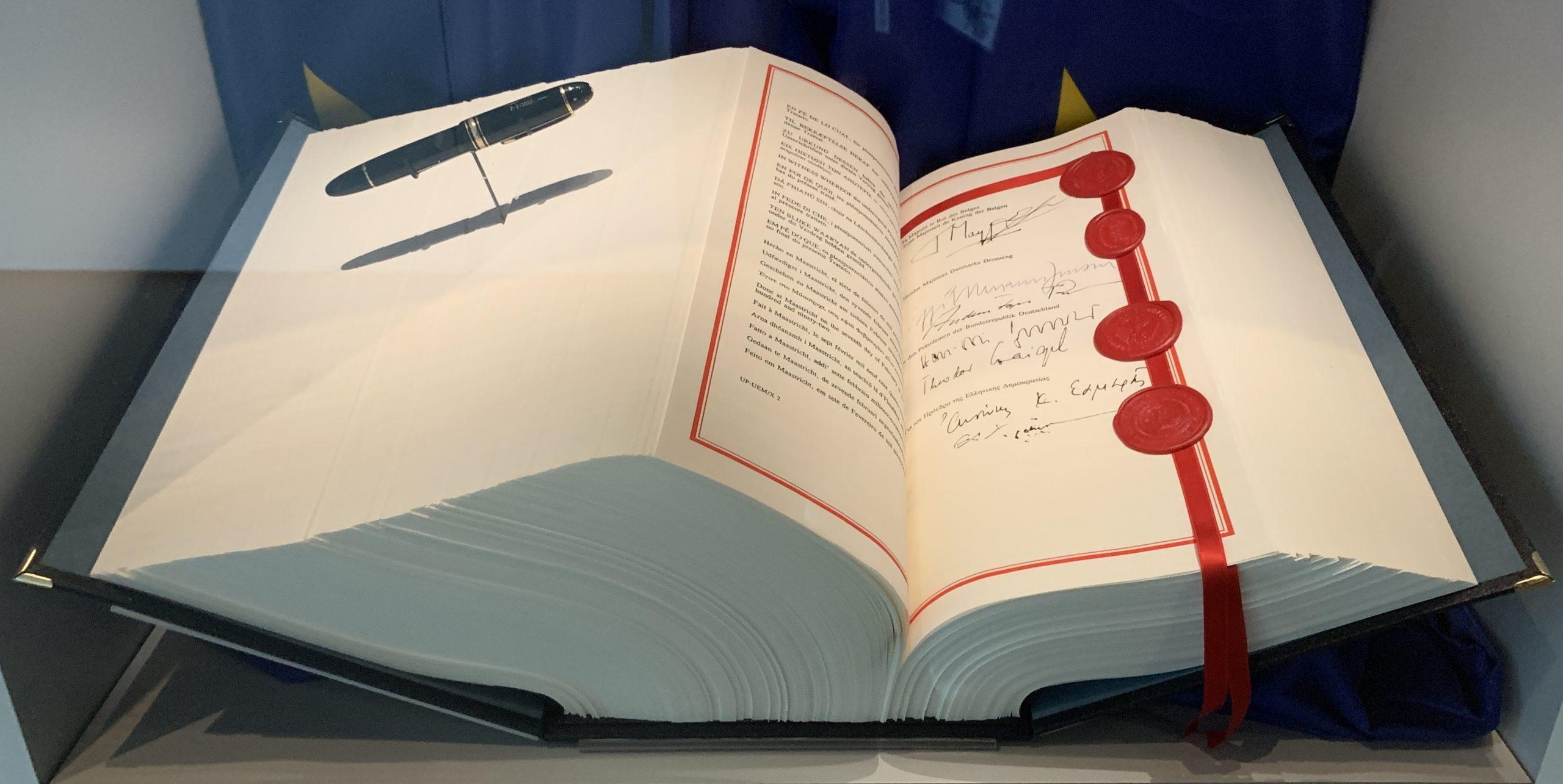 Συνθήκη Μάαστριχτ: Πόσο έχει πετύχει 34 χρόνια μετά