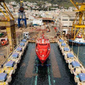 ΟΝΕΧ Ναυπηγεία Σύρου: Σε λειτουργία μετά από 15 χρόνια το σύστημα ανέλκυσης πλοίων Syncrolift