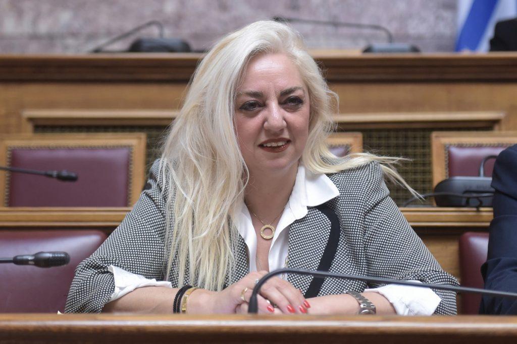 Υπόθεση Παναγόπουλου: Παραιτήθηκε η Αννα Στρατινάκη λόγω εμπλοκής του συζύγου της