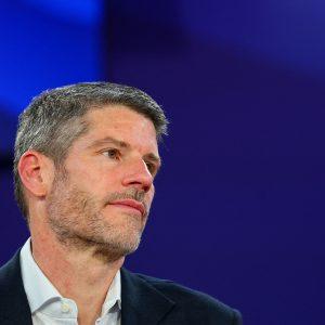 Eλβετία: Ο CEO της Julius Baer ζητά τη δημιουργία δημόσιου μητρώου για απατεώνες τραπεζίτες