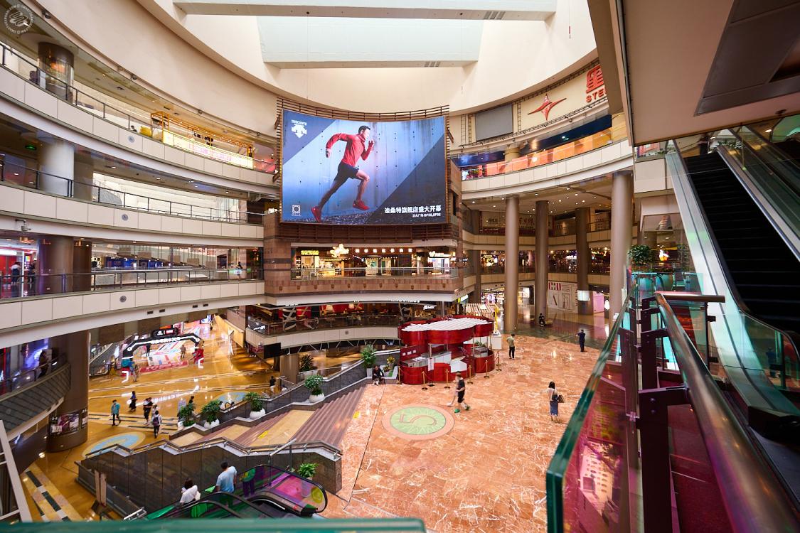 Gen Alpha: Πώς βοηθά στην αναγέννηση των malls