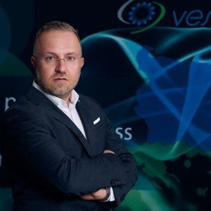 Vestitel: Σχέδια επέκτασης στην ελληνική αγορά των telecoms