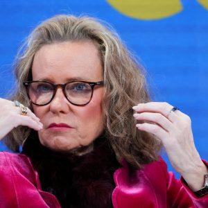 Sanofi: Αντικατάσταση του CEO σε μια ξαφνική αλλαγή ηγεσίας