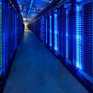 Βρετανία: Ακτιβιστές εναντίον Data Centers