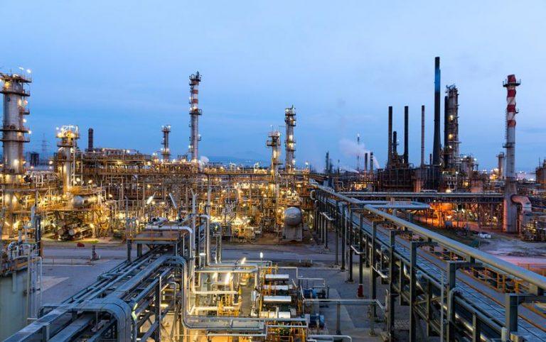 Optima Bank: Ισχυρό το δ’ τρίμηνο 2025 για τη HELLENiQ ENERGY με ώθηση από τη διύλιση