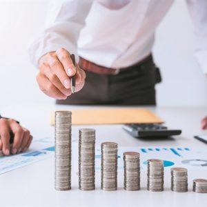 Επενδύσεις: Στο περιθώριο της επενδυτικής δραστηριότητας οι γυναίκες στην Ελλάδα