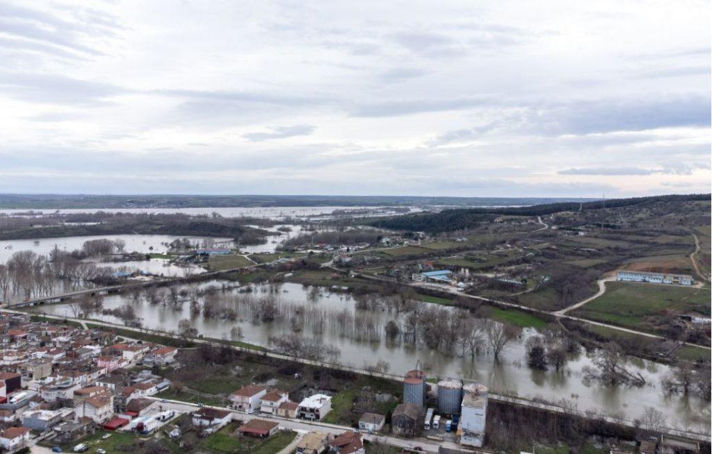 Έβρος: Καταστροφικό το πέρασμα της κακοκαιρίας – Χιλιάδες στρέμματα κάτω από το νερό