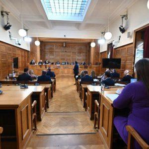 ΟΠΕΚΕΠΕ: Ποινική δίωξη στον «Φραπέ» για απείθεια στην Εξεταστική