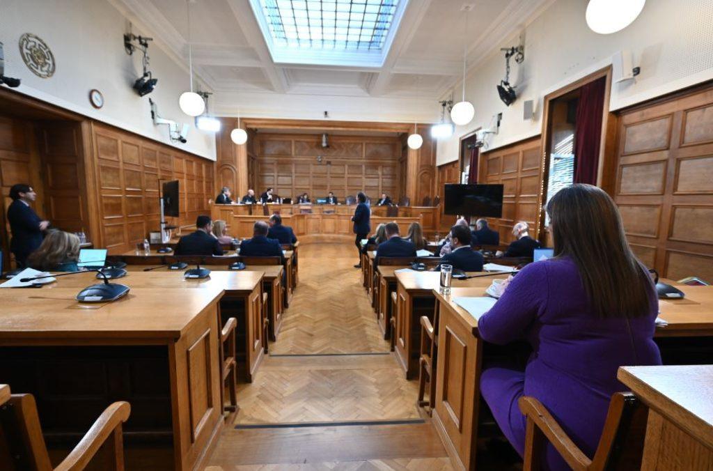 ΟΠΕΚΕΠΕ: Ποινική δίωξη στον «Φραπέ» για απείθεια στην Εξεταστική