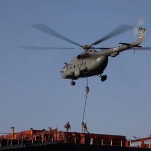 Ιράν: Ο Τραμπ σφίγγει τον κλοιό, το Ισραήλ ετοιμάζεται και η Ρωσία προειδοποιεί