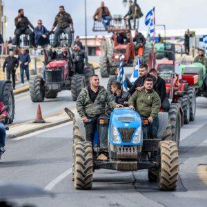 Αγρότες: Απόβαση με τρακτέρ στο Σύνταγμα