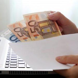 When Easter Bonus is Paid and How it is Calculated