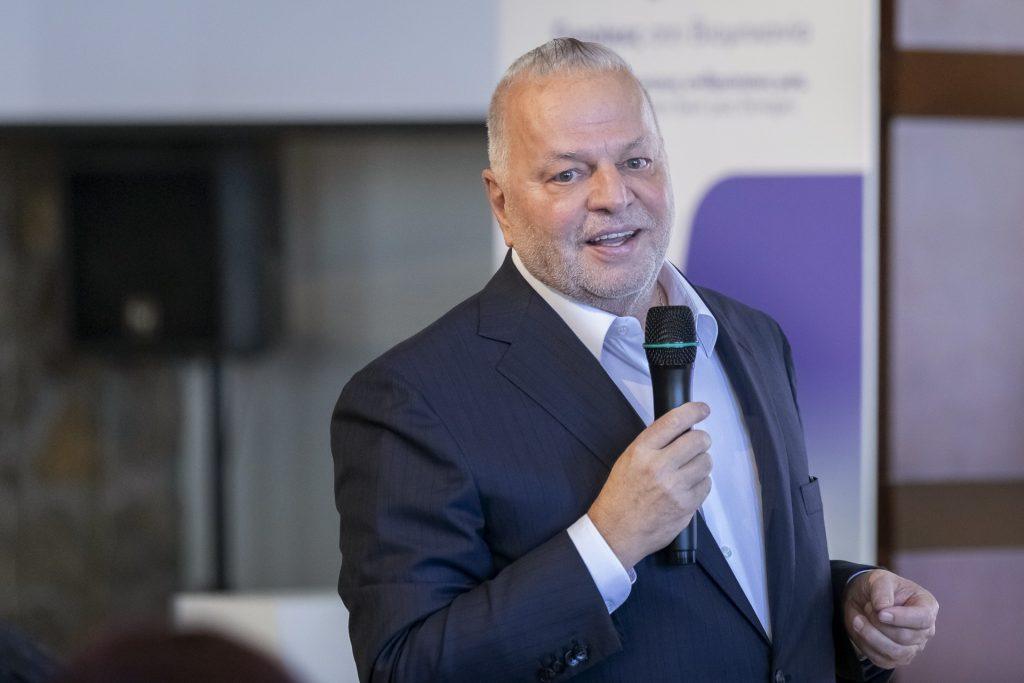 Metlen: Συμφωνία με Schroders Greencoat για τη πώληση χαρτοφυλακίου φωτοβολταϊκών