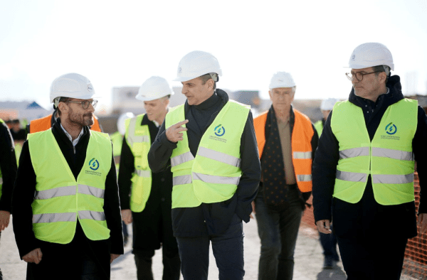 ΔΕΠΑ Εμπορίας: Επίσκεψη του πρωθυπουργού στη μονάδα του κοινού σχήματος με τη ΔΕΗ