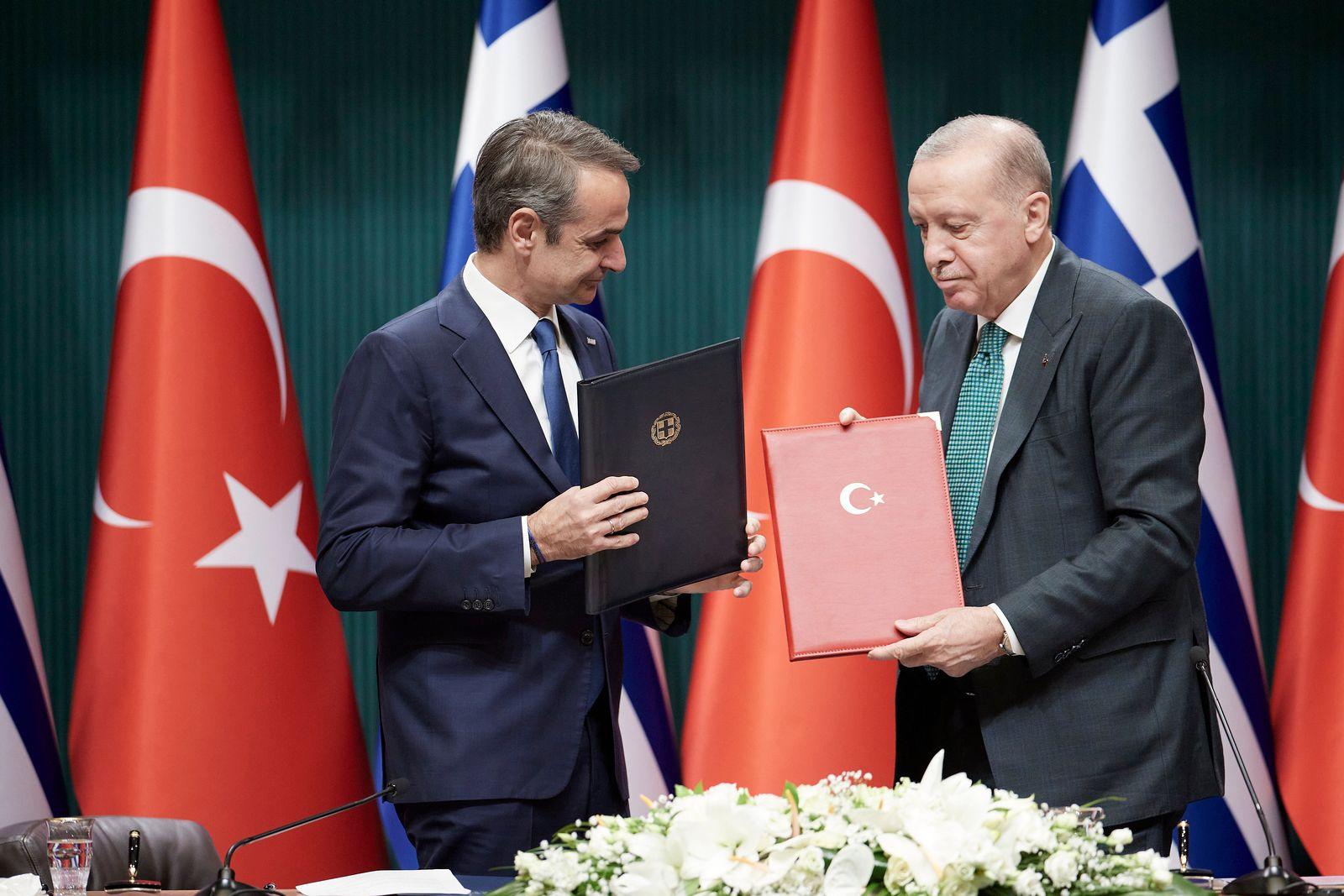 Μητσοτάκης – Ερντογάν αναφέρθηκαν σε casus belli, θαλάσσιες ζώνες, μειονότητες και SAFE