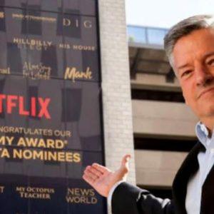 Netflix: Πώς ο Σαράντος υπερασπίζεται την προσφορά εξαγοράς της Warner