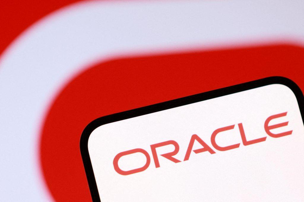 Oracle: Η άντληση 50 δισ. δολαρίων μετριάζει τους φόβους για τη χρηματοδότηση data centers